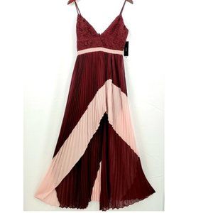 Lulu's Dresses - NWT Lulus Lace Front Maxi Dress. Lulu's Dresses - NWT Lulus Lace Front Maxi Dress.